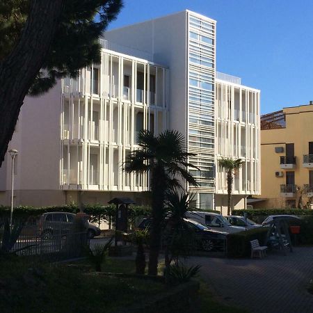 Milan Residence Rosolina Mare Exterior photo